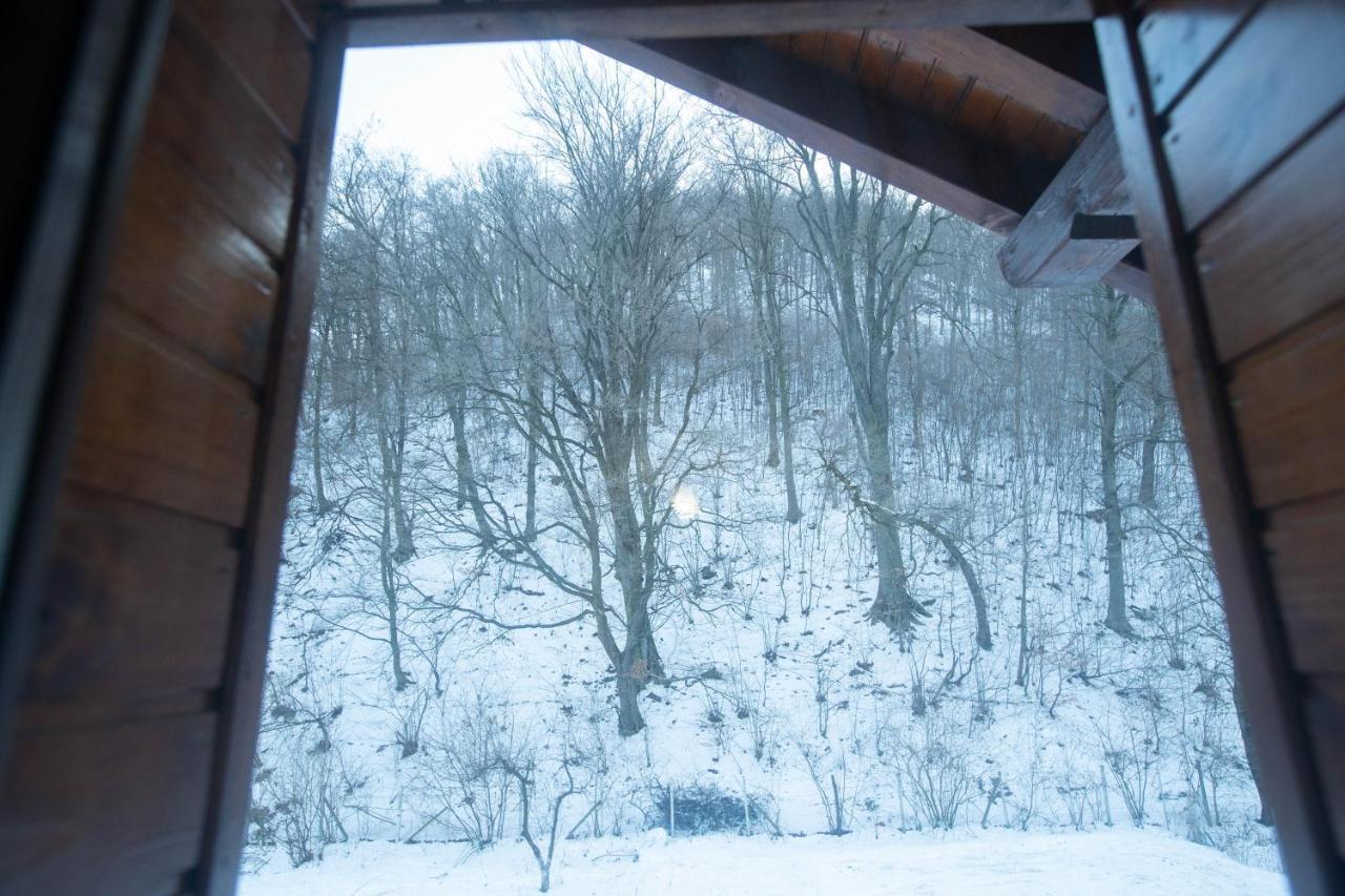 Livada Amely Gales Exterior foto