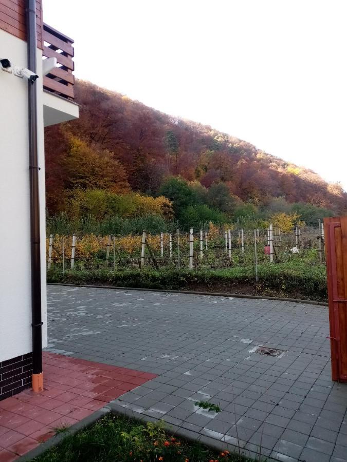 Livada Amely Gales Exterior foto