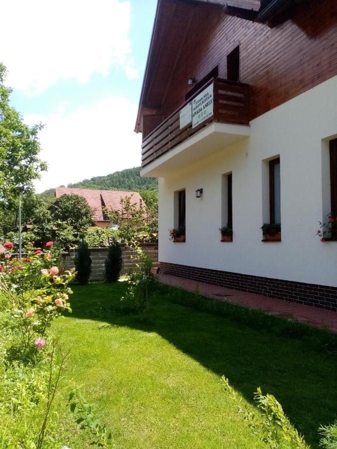 Livada Amely Gales Exterior foto
